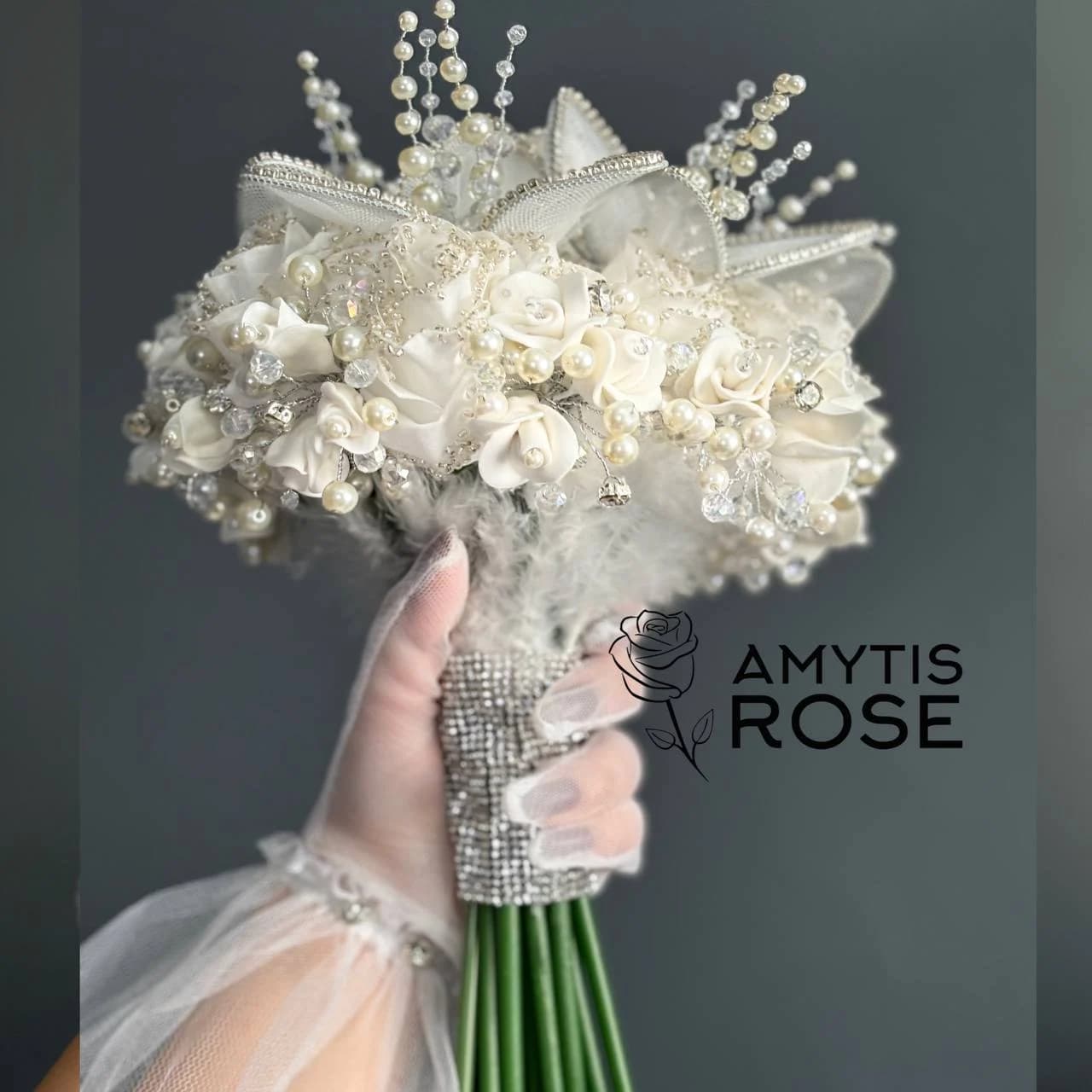 دسته گل عروس آرامیس #203 Aramis | آمیتیس رز - Amytis Rose — تصویر ۳