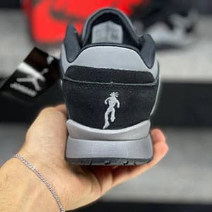 جردن کات دِ چک ترویس اسکات بلک گری Jordan Cut The Check Travis Scott Black Grey — تصویر ۴