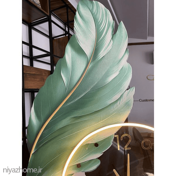 ساعت دیواری چراغ دار پرسبز — تصویر ۴