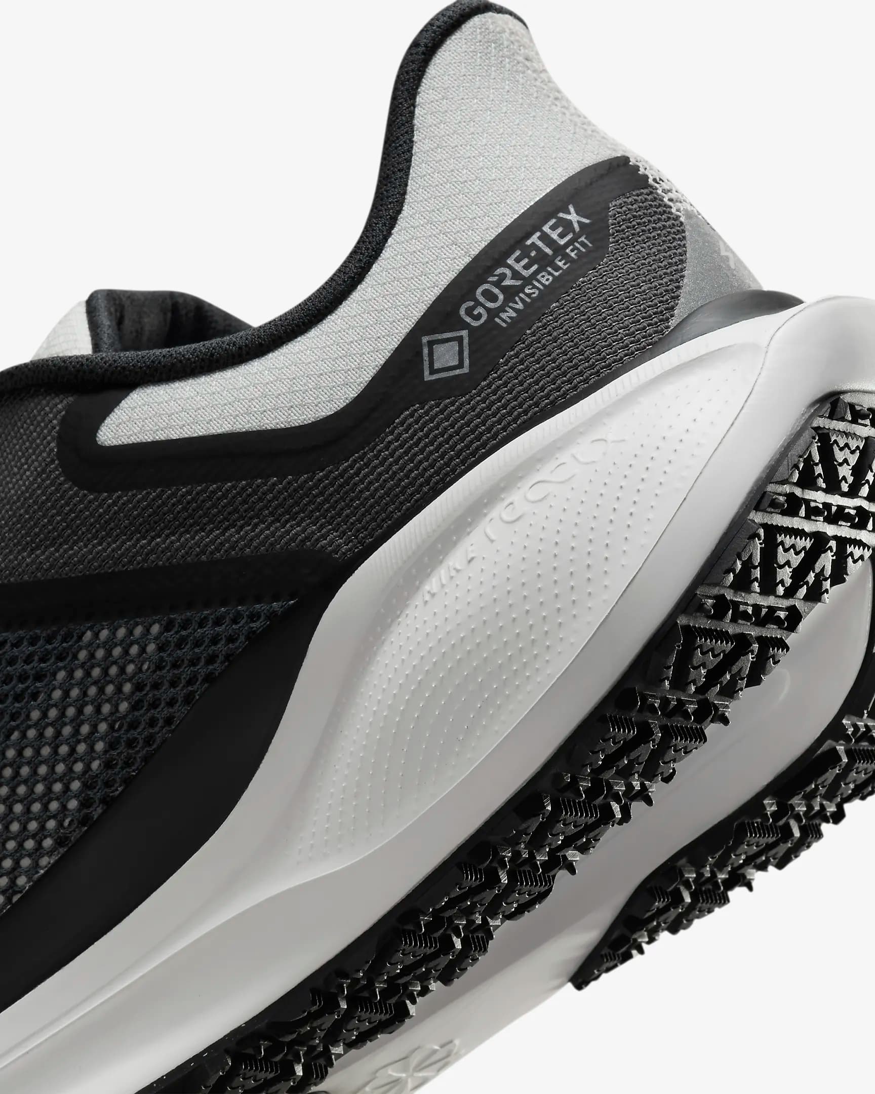 کتونی اورجینال مردانه نایکی پگاسوس 41 گورتکس (مقاوم در برابر نفوذ آب) – Nike Pegasus 41 GORE-TEX — تصویر ۸
