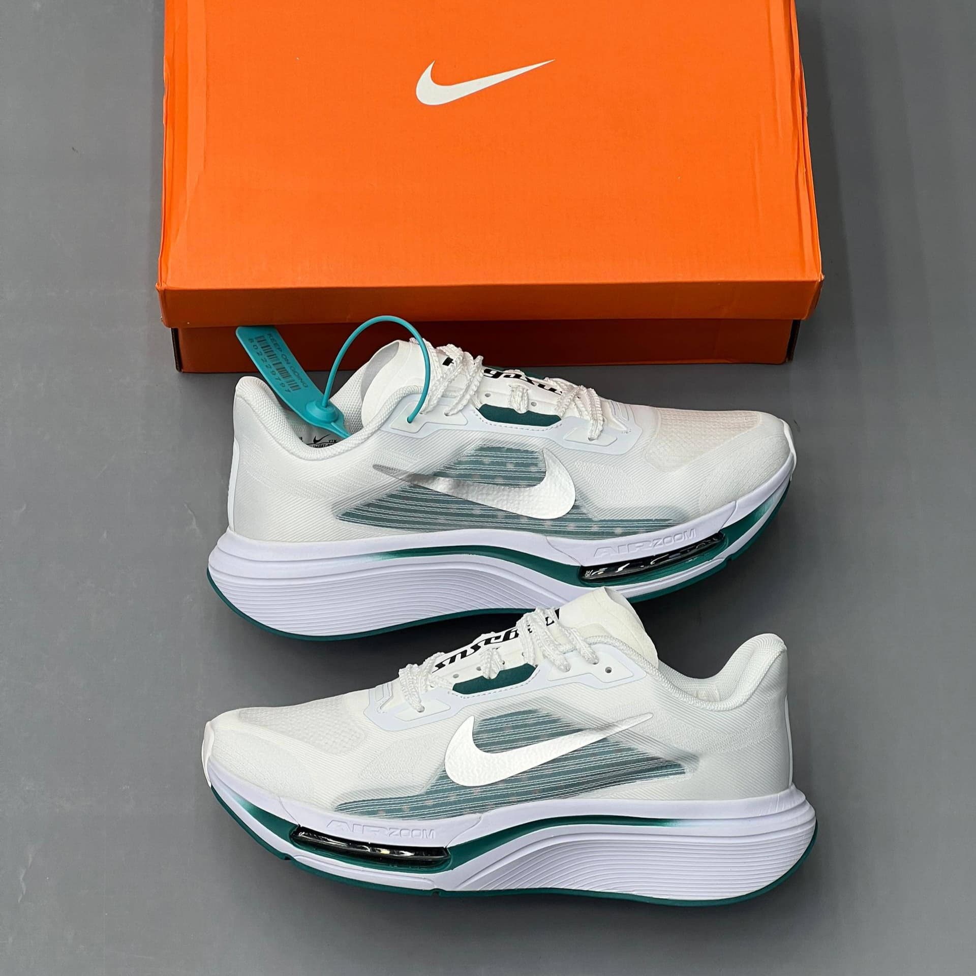 کفش کتونی مردانه نایک ایر زوم پگاسوس پرمیوم Nike Air Zoom Pegasus Premium — تصویر ۸
