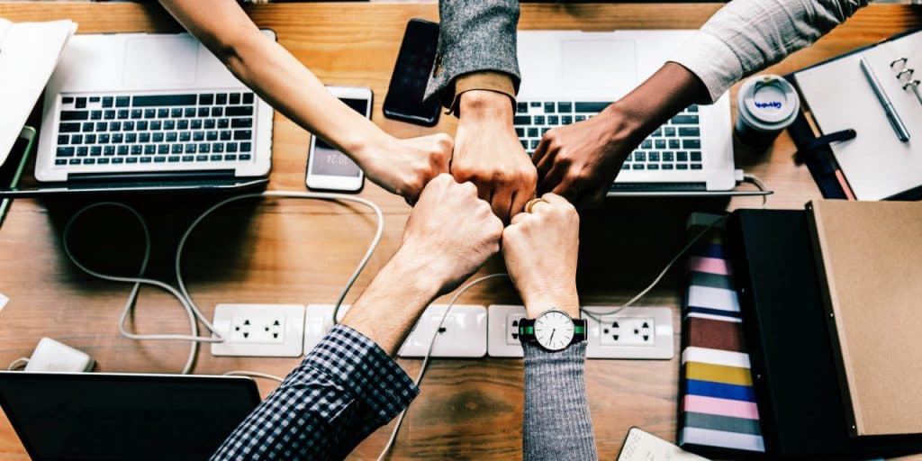 پاورپوینت درباره انگیزه وانگیزش پیشرفت