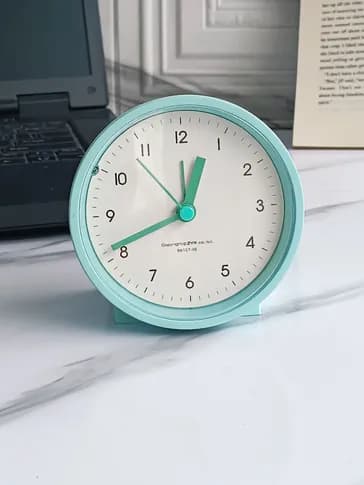 ساعت رومیزی چراغ دار در 2 رنگ زیبا و کار وارداتی — تصویر ۶