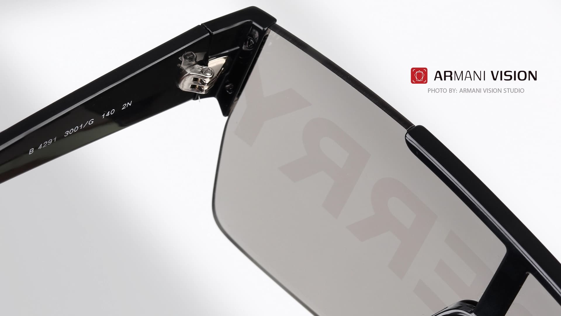 عینک بربری BURBERRY – NEW COLLECTION – BE 4291 – 3001 / G — تصویر ۸
