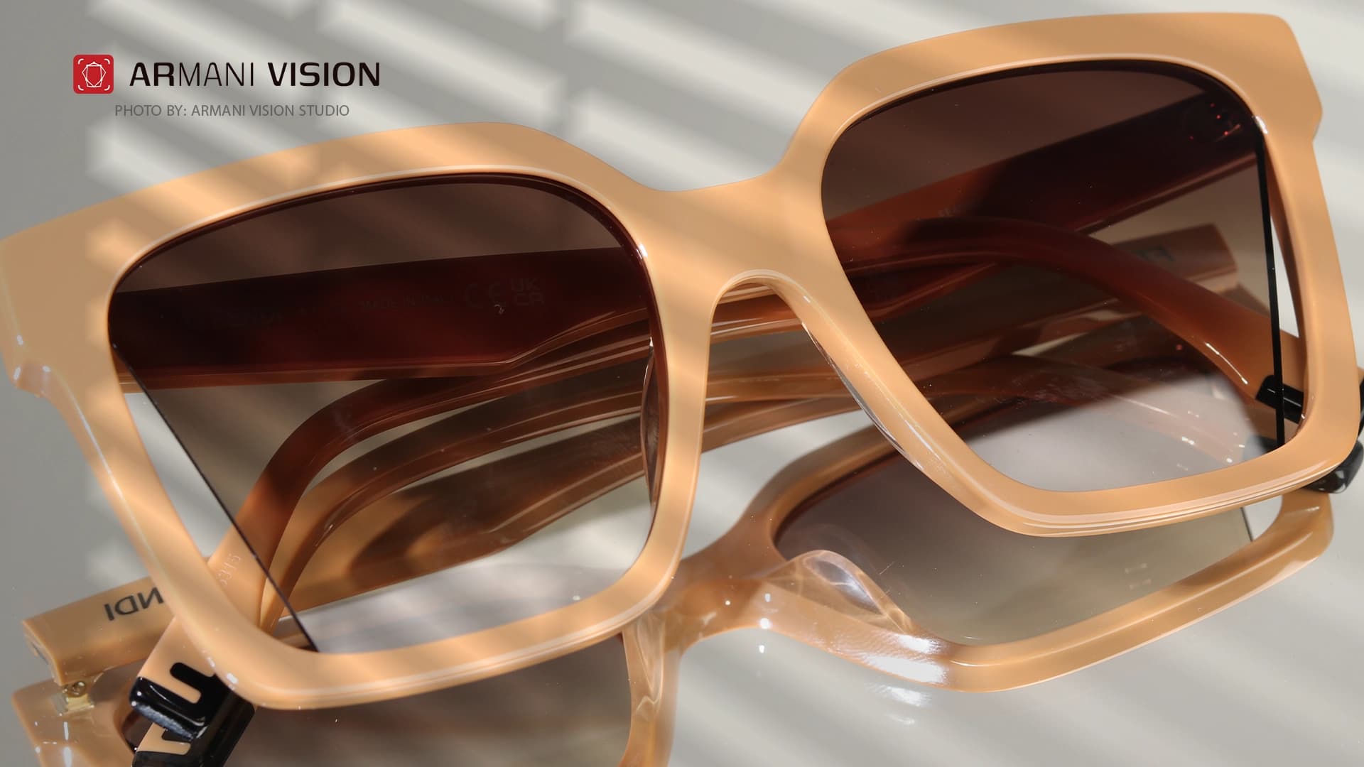 عینک فندی FENDI – FE40085I – 57F — تصویر ۷