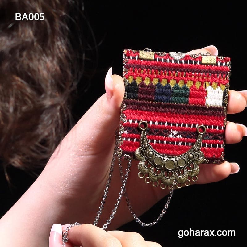 گردن بند رو مانتویی سوزن دوزی بلوچی دست ساز | code:ba005 — تصویر ۲