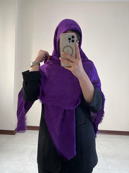 روسری ژاکارد مربعی قواره بزرگ — تصویر ۲