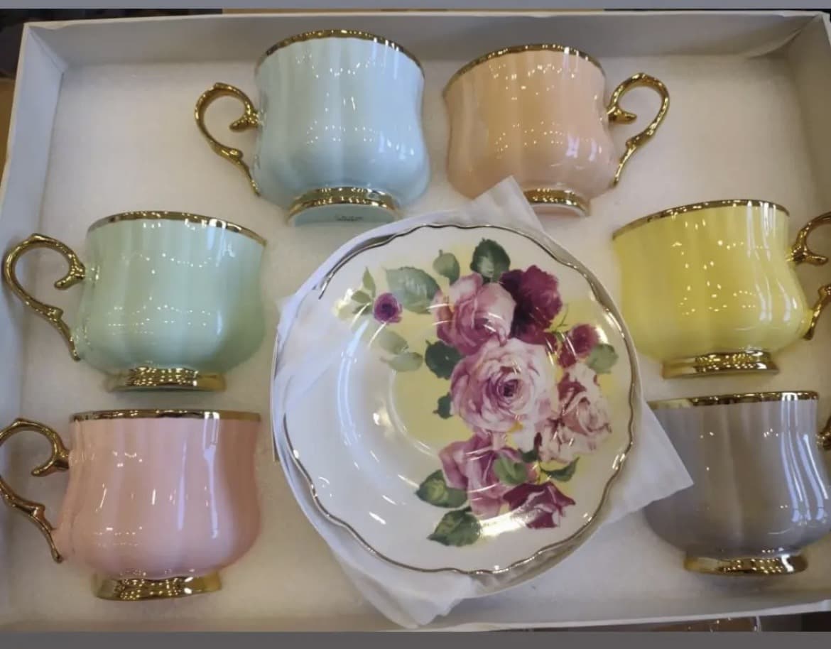 ست قهوه خوری رنگی