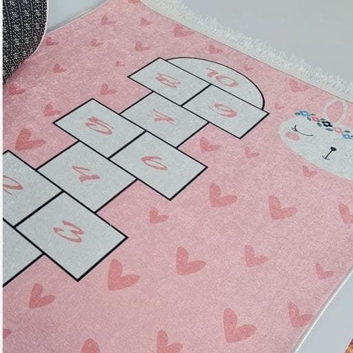 فرش چاپی کودک دخترانه طرح لی لی هازان ترک صورتی کد C115 (پس کرایه) — تصویر ۸