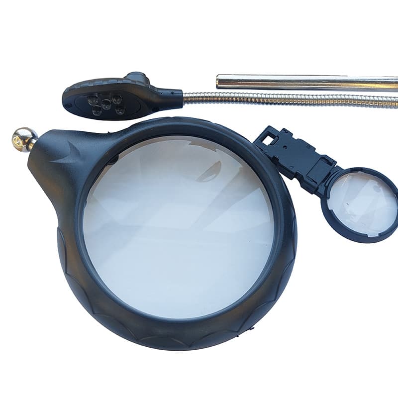 گیره مونتاژ به همراه دو ذره بین و چراغ LED مدل TE-800 — تصویر ۶