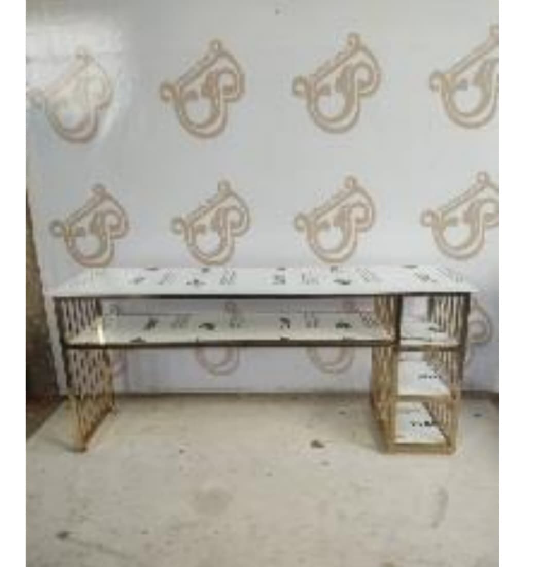 میز ناخن نرده ای 20*20 دو نفره بدون کشو مدشاپ