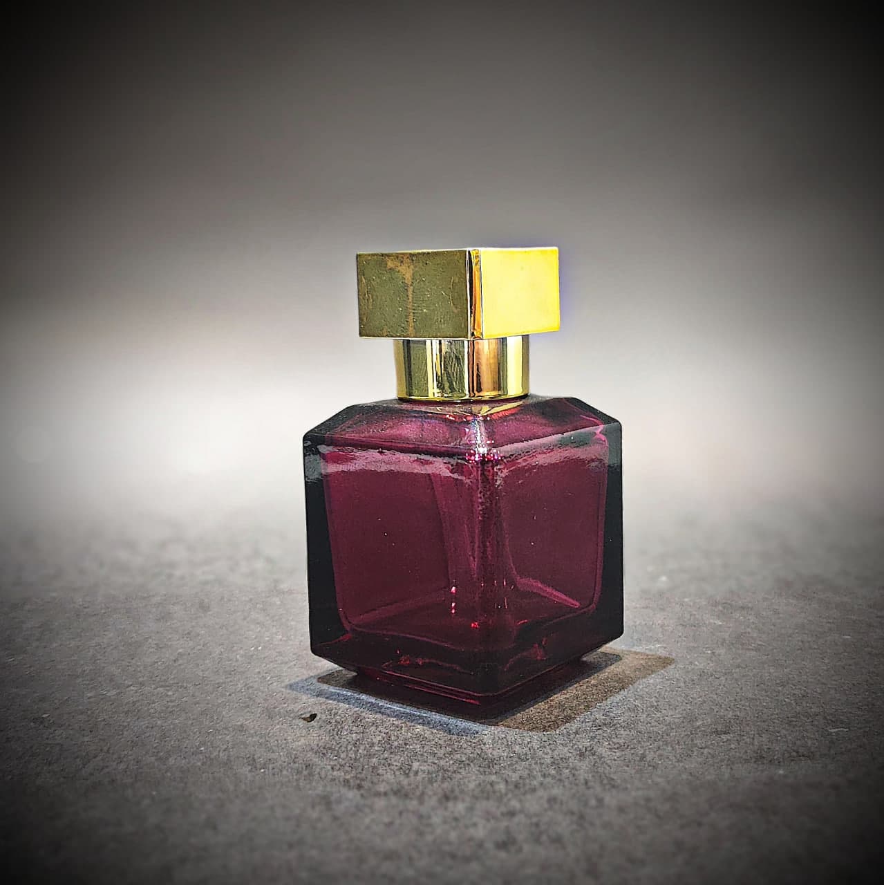 شیشه باکارات رژِ 50 میل 12 عددی — تصویر ۲