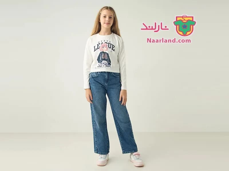 تیشرت کراپ آستین بلند نخی برند Juniors سفید طرح انیمه — تصویر ۳