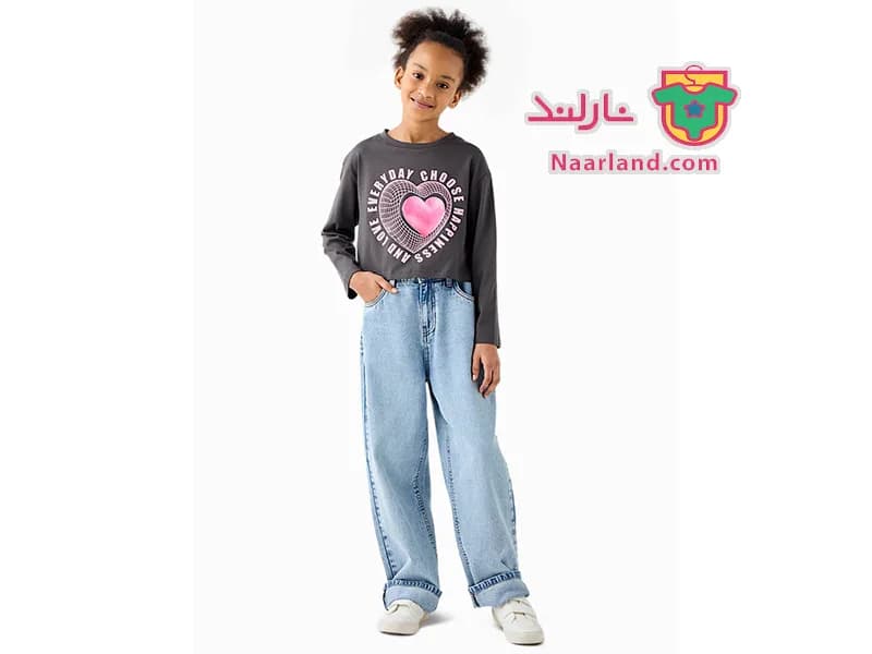 تیشرت کراپ آستین بلند نخی برند Juniors طوسی طرح قلب — تصویر ۳
