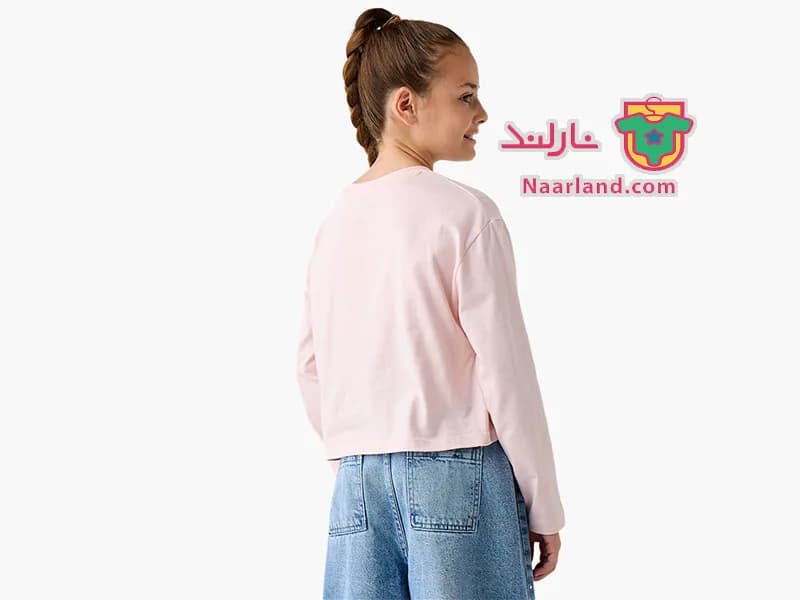 تیشرت کراپ آستین بلند نخی برند Juniors صورتی روشن طرح Paris — تصویر ۴