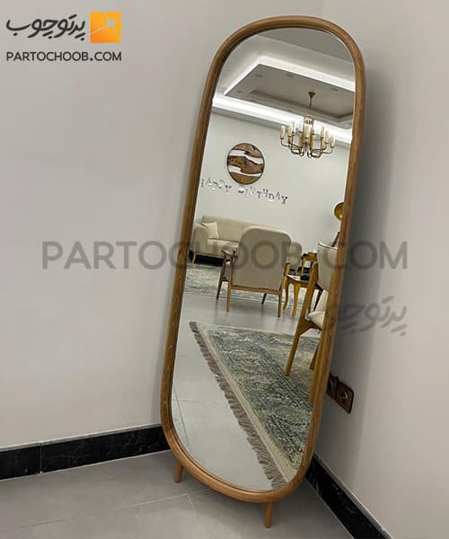 آینه قدی چوبی مدل پروا مینیون — تصویر ۵