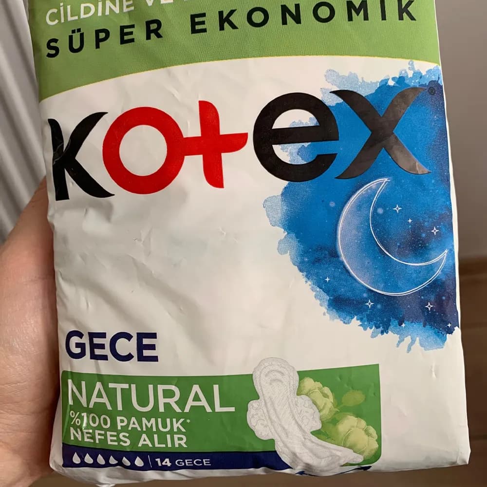 نوار بهداشتی کوتکس Kotex ویژه شب ضد حساسیت مدل NATURAL بسته 14 عددی اورجینال — تصویر ۳