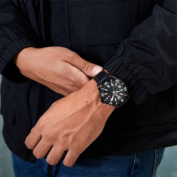 ساعت مچی عقربه ای مردانه سوئیس میلیتاری (SWISS MILITARY) مدل SMWGB0000230 — تصویر ۳