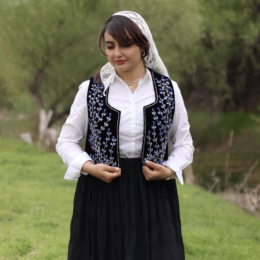 سخمه جواهردوزی طرح شکوفه پاستیلی کد 1148 — تصویر ۶