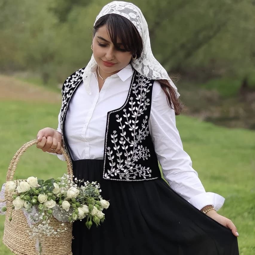 سخمه جواهردوزی طرح شکوفه پاستیلی کد 1148 — تصویر ۲