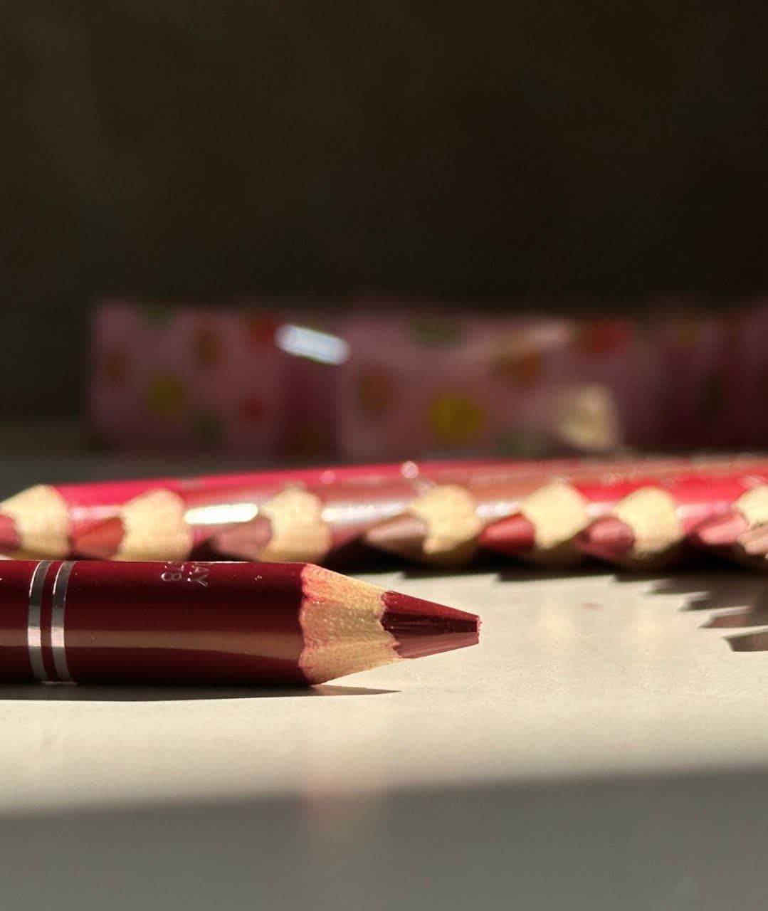 بسته رژ لب مدادی اورجینال وی دی VDAY وارداتی — تصویر ۶
