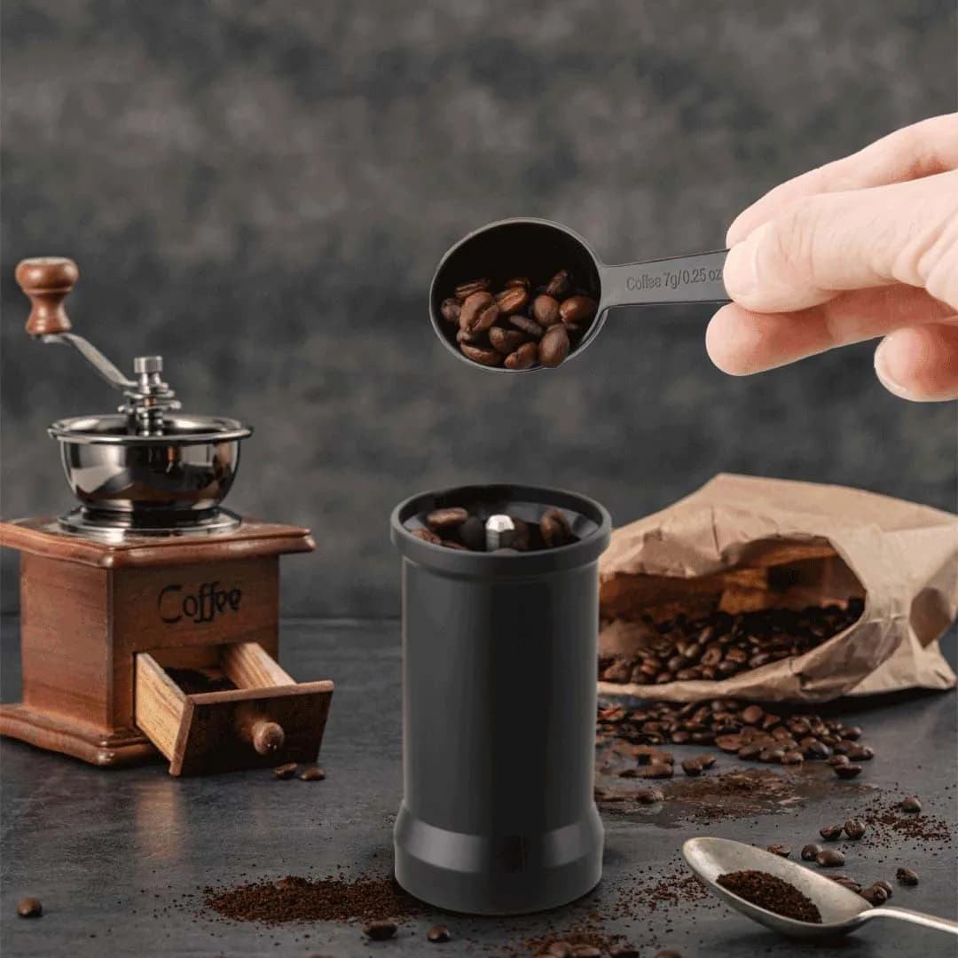 آسیاب قهوه دستی لپرسو(LPMCGRBK)LePresso High Precision Conical Burr Grinder — تصویر ۳