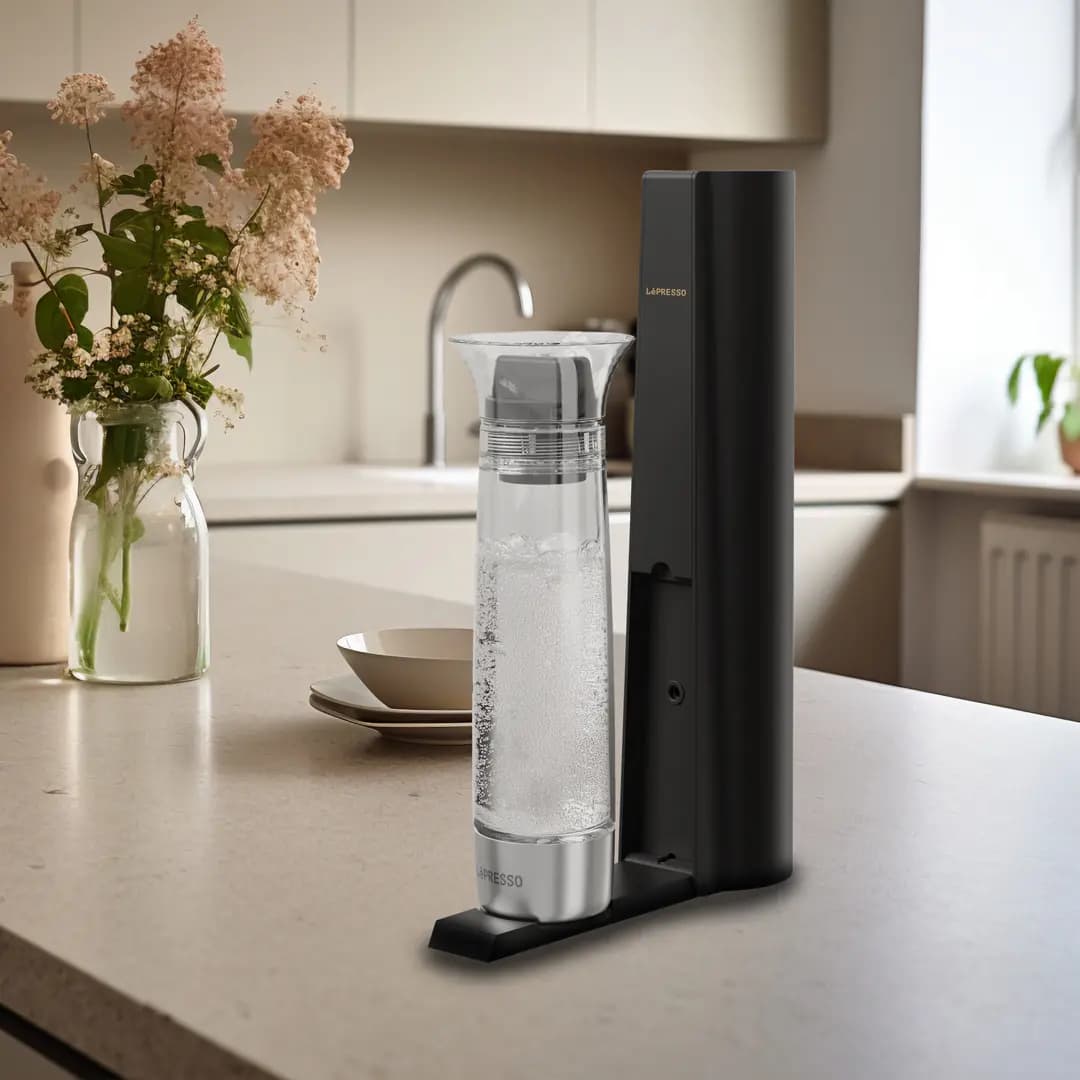 دستگاه سوداساز فوری 800 میلی لیتری لپرسو(LPCFFM0017)Lepresso Carbonator Instant Sparkling Water 800mL – Black — تصویر ۲