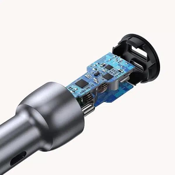 شارژر فندکی 52.5 وات با دو پورت USB-C و USB-A یوگرین مدل CD213 — تصویر ۳