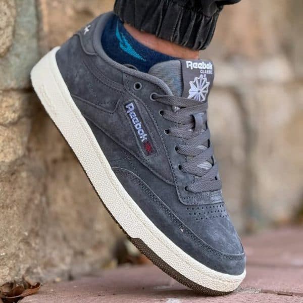 ریبوک کلاسیک کلاب سی توسی رنگ reebok sneakersy Club C 85 — تصویر ۳