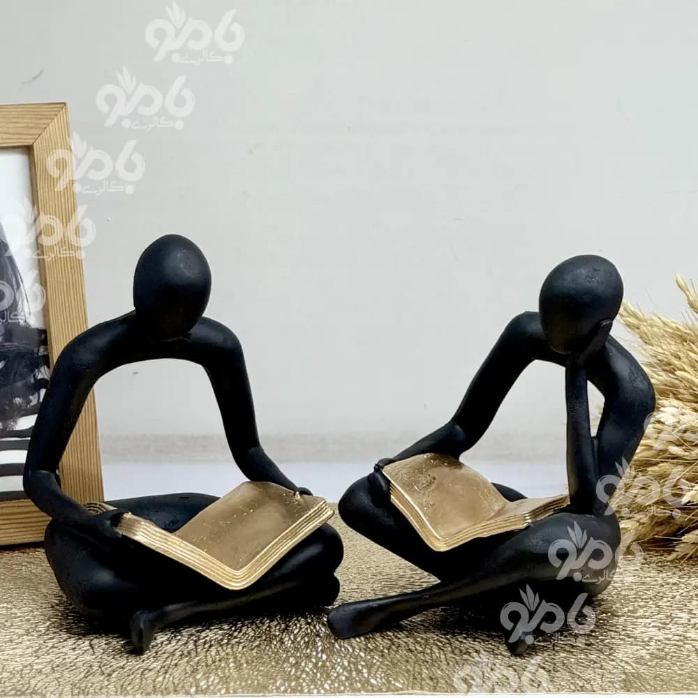 مجسمه رزین 2سایز کتابخوان جفتی