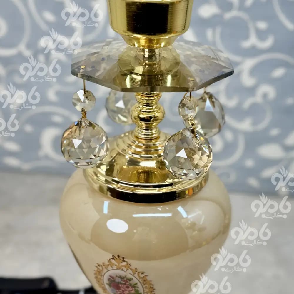 آباژور رومیزی لامپا گلدار طلا نگین آویز — تصویر ۳