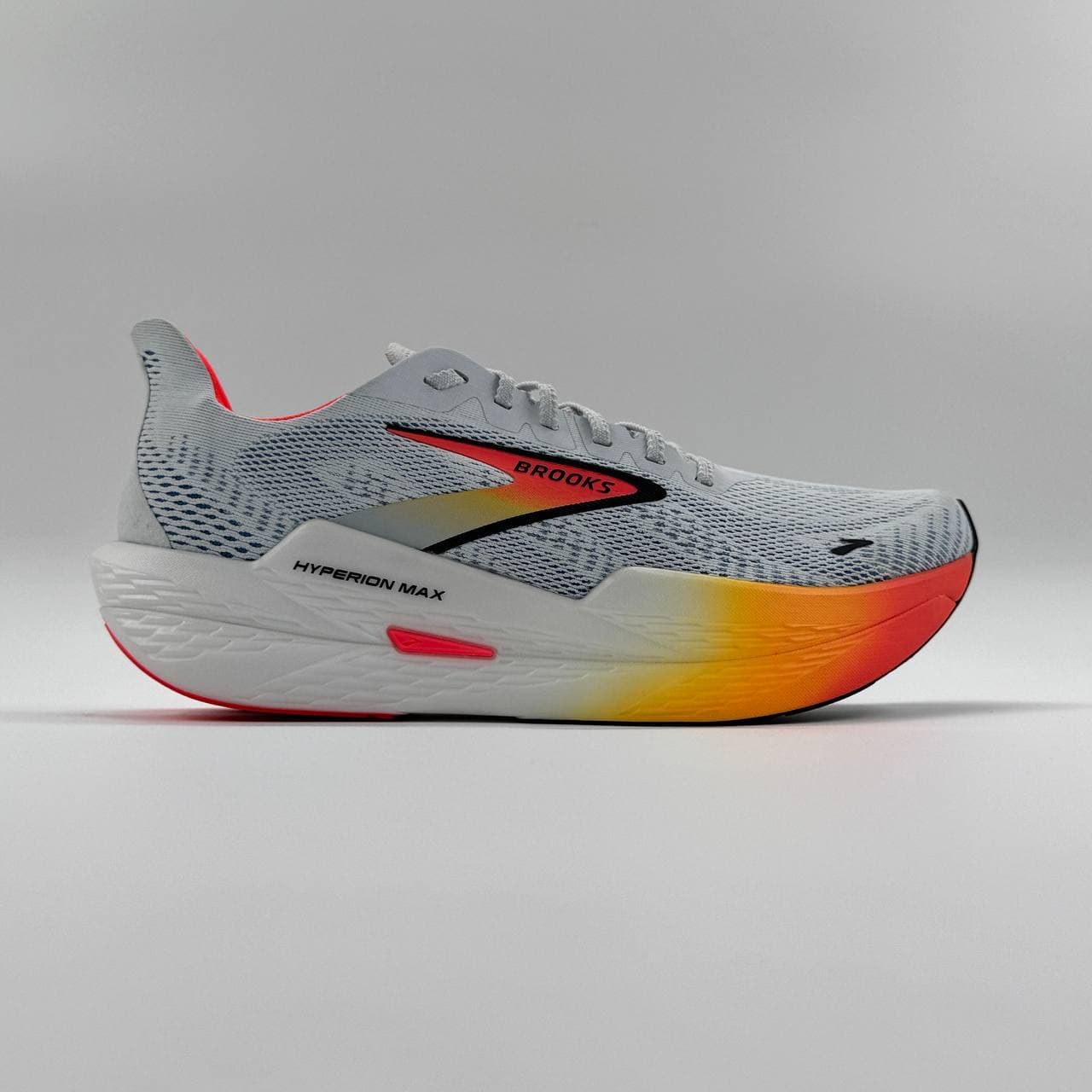بروکس هایپریون مکس BROOKS HYPERION MAX 2 مدل 1204231B443