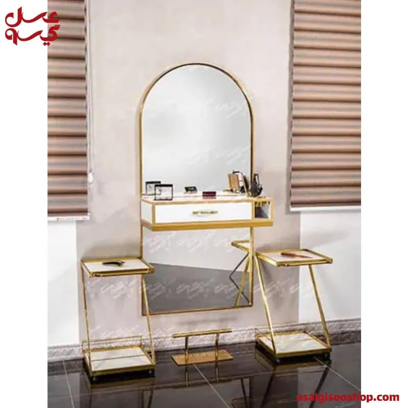 آینه دیواری با فرم فلزی با بک‌لایت و دو عدد فایل کنار آینه 9061 صنعت نواز |Sanat Navaz Men’s Salon Wall Mirror with Metal Frame Backlight and Dual Side Cabinets| کد 2814