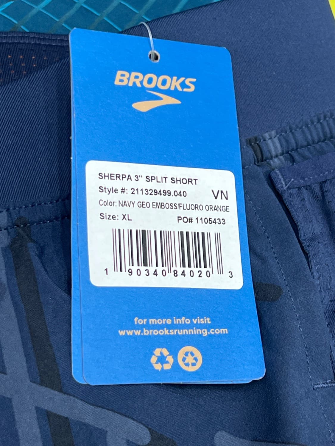 شورت ورزشی مردانه سرمه ای بروکس Brooks Sherpa 3″ Split Short — تصویر ۵