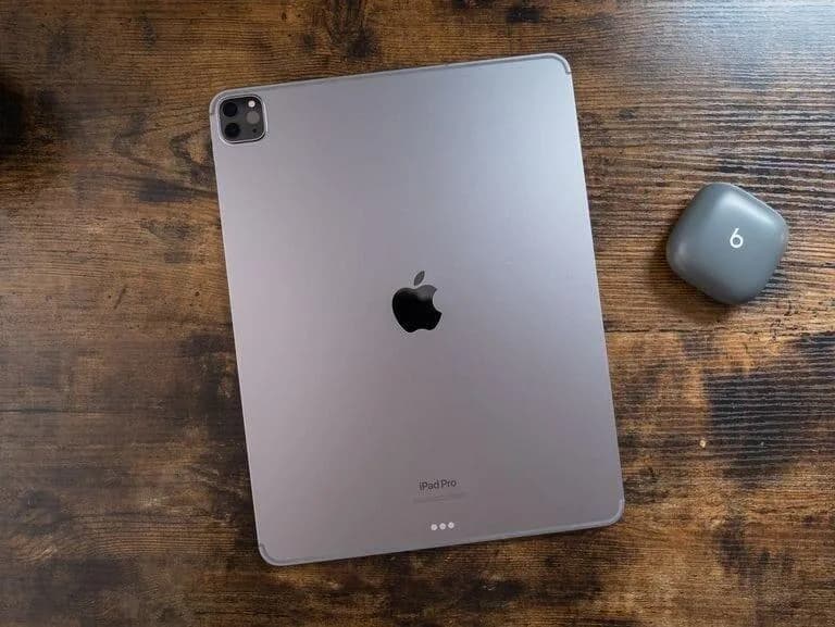 تبلت اپل مدل iPad Pro 11inch 2022 M2 WIFI ظرفیت 2 ترابایت و رم 16 گیگابایت| Apple ipad pro 11 inch M2 WiFi 2022 2TB ram 16GB — تصویر ۴