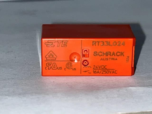 رله شراک 24ولت 12امپر 5پایه|Schrack RT114024