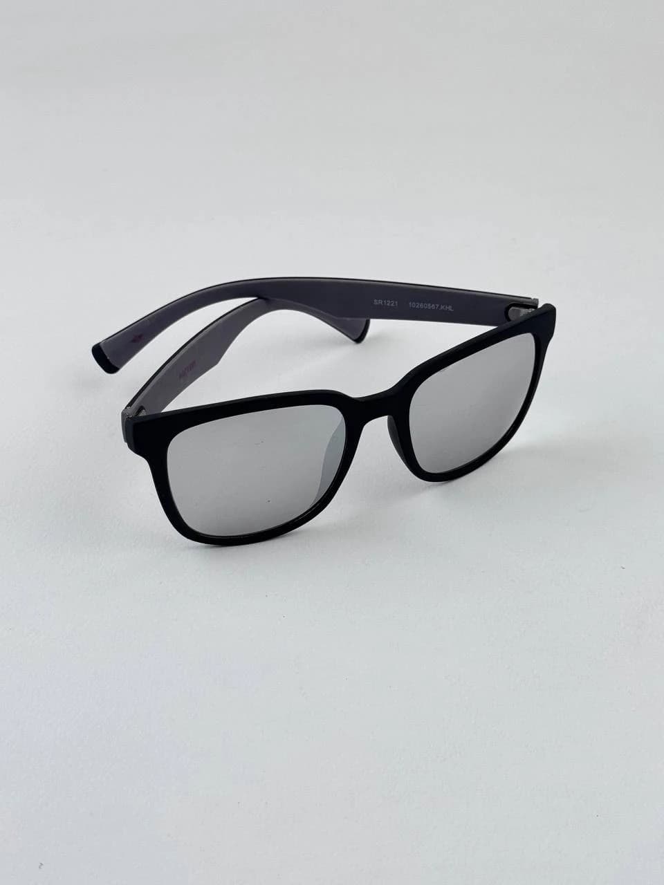 عینک آفتابی مدل DOCKERS 1221 — تصویر ۲