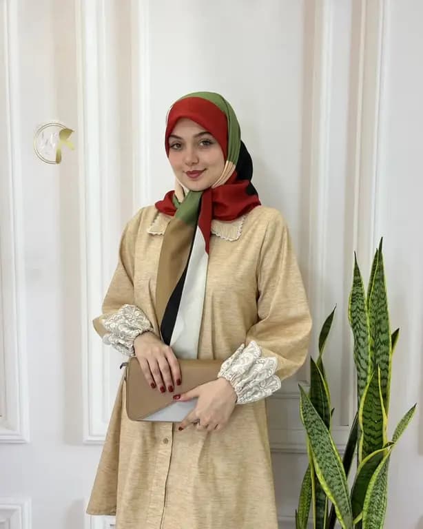 روسری سوپر نخ طرحدار قواره متوسط