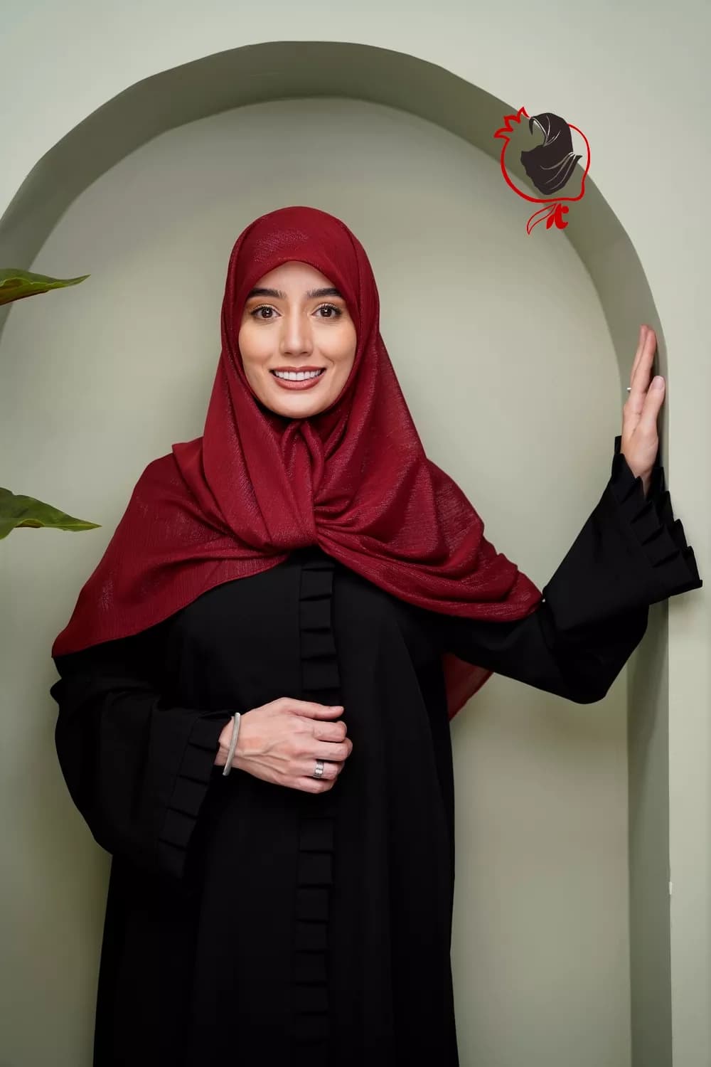 روسری حریرکریشه شاین زرشکی — تصویر ۲