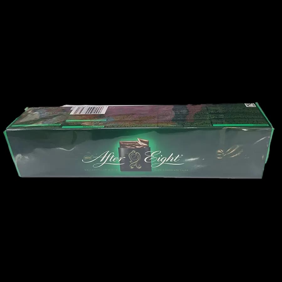 شکلات تلخ ورقی با مغز نعنایی افتـر ایت (After Eight) نستله 400 گرمی (حاوی ۴۸ ورقه شکلات)