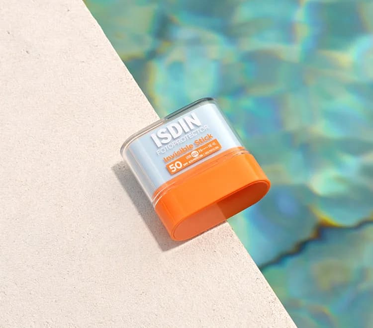 ضدآفتاب استیکی ایزدین SPF 50 حجم 10 گرم — تصویر ۸
