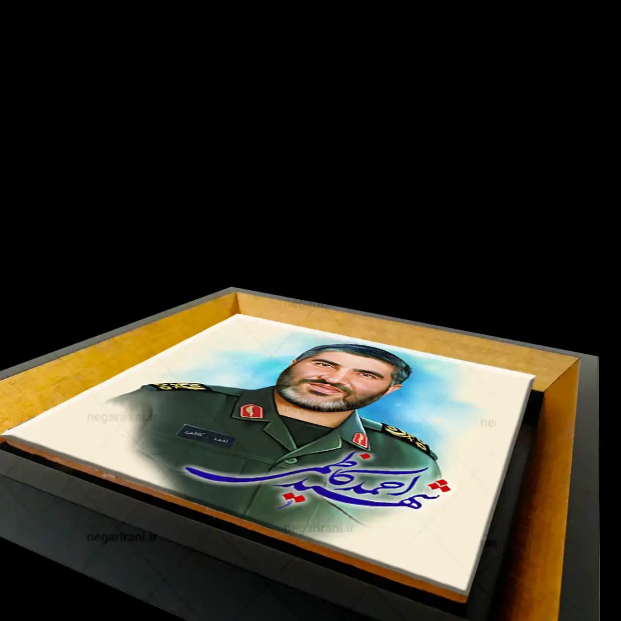 تابلو کاشی شهید احمد کاظمی مدل 2Z107 — تصویر ۳