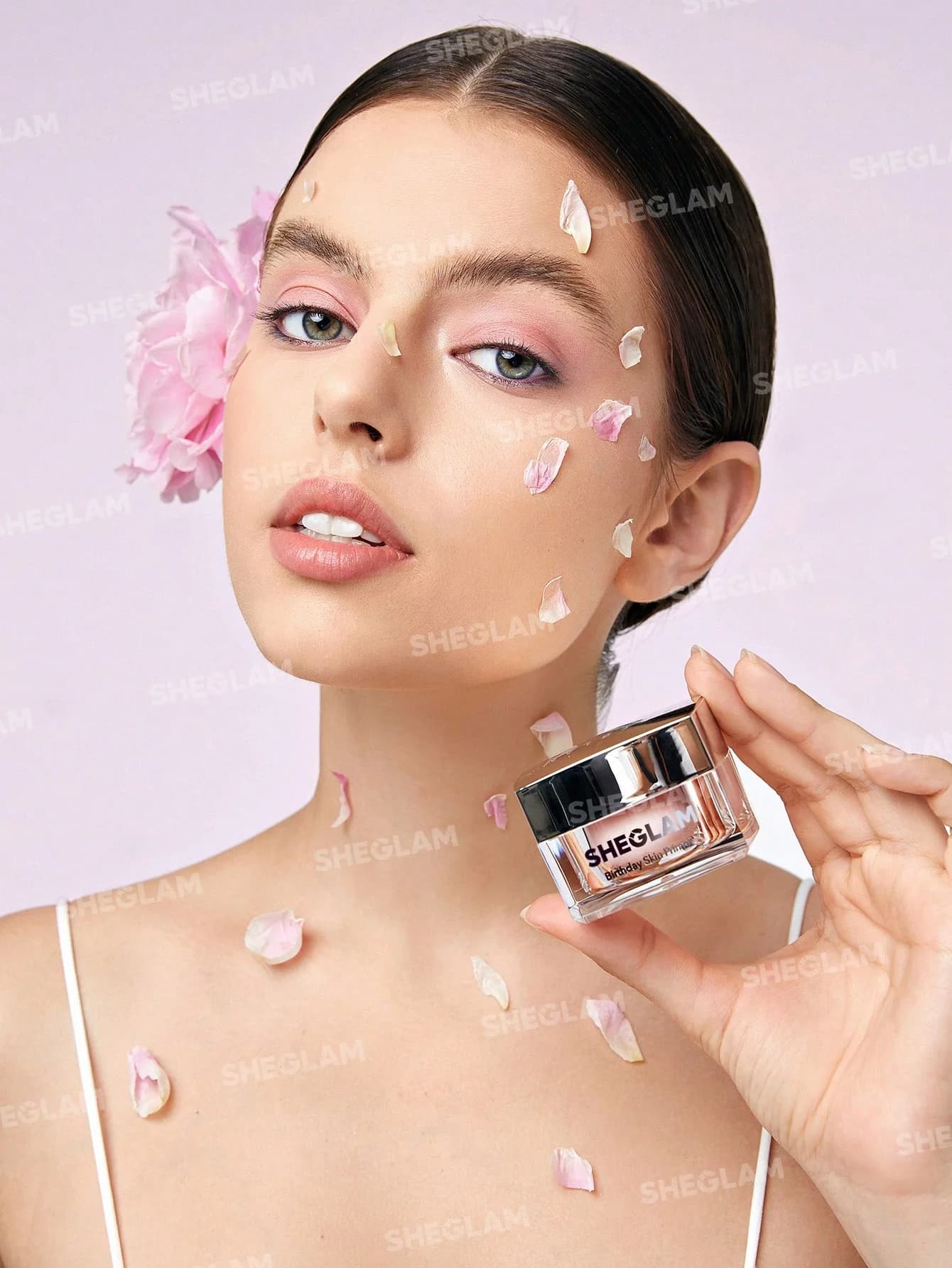 پرایمر کاسه ای صورتی شیگلم مدل BIRTHDAY SKIN — تصویر ۲