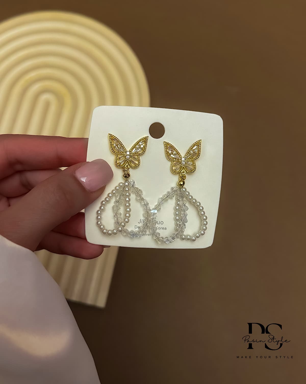 گوشواره پروانه‌ای فانتزی کد۰۰۰۳۸