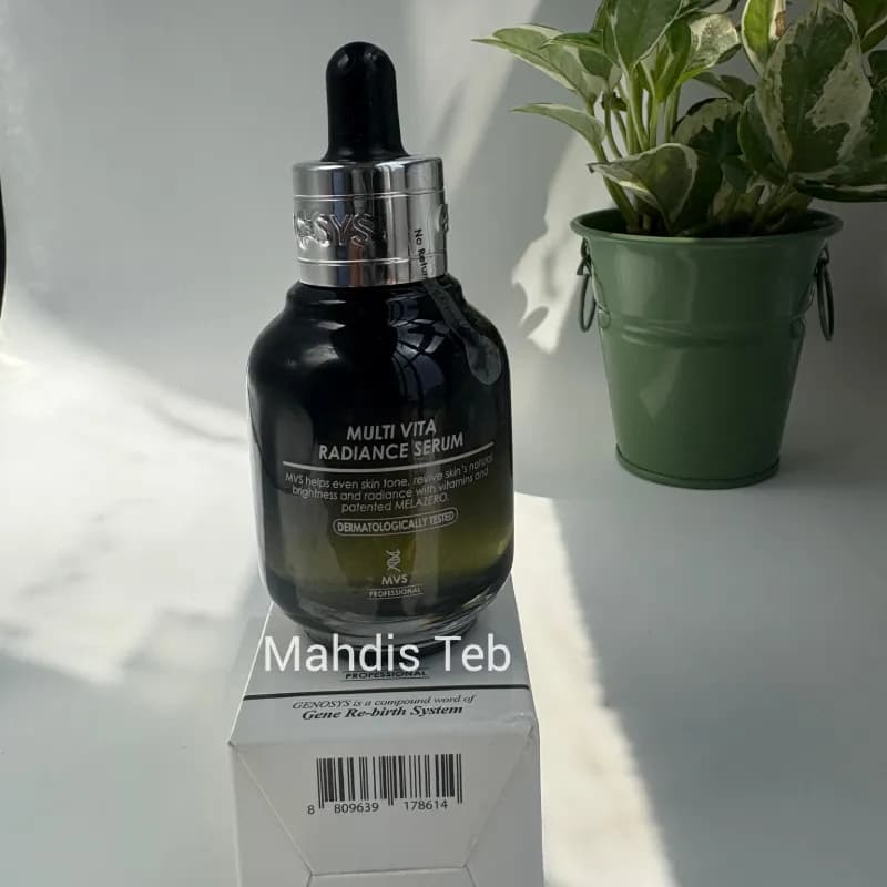 سرم مولتی ویتامین رادیانس ضدلک ژنوسیس — تصویر ۲