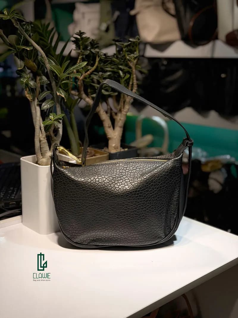 کیف زنانه.دخترانه : چرمی وارداتی شیک — تصویر ۲