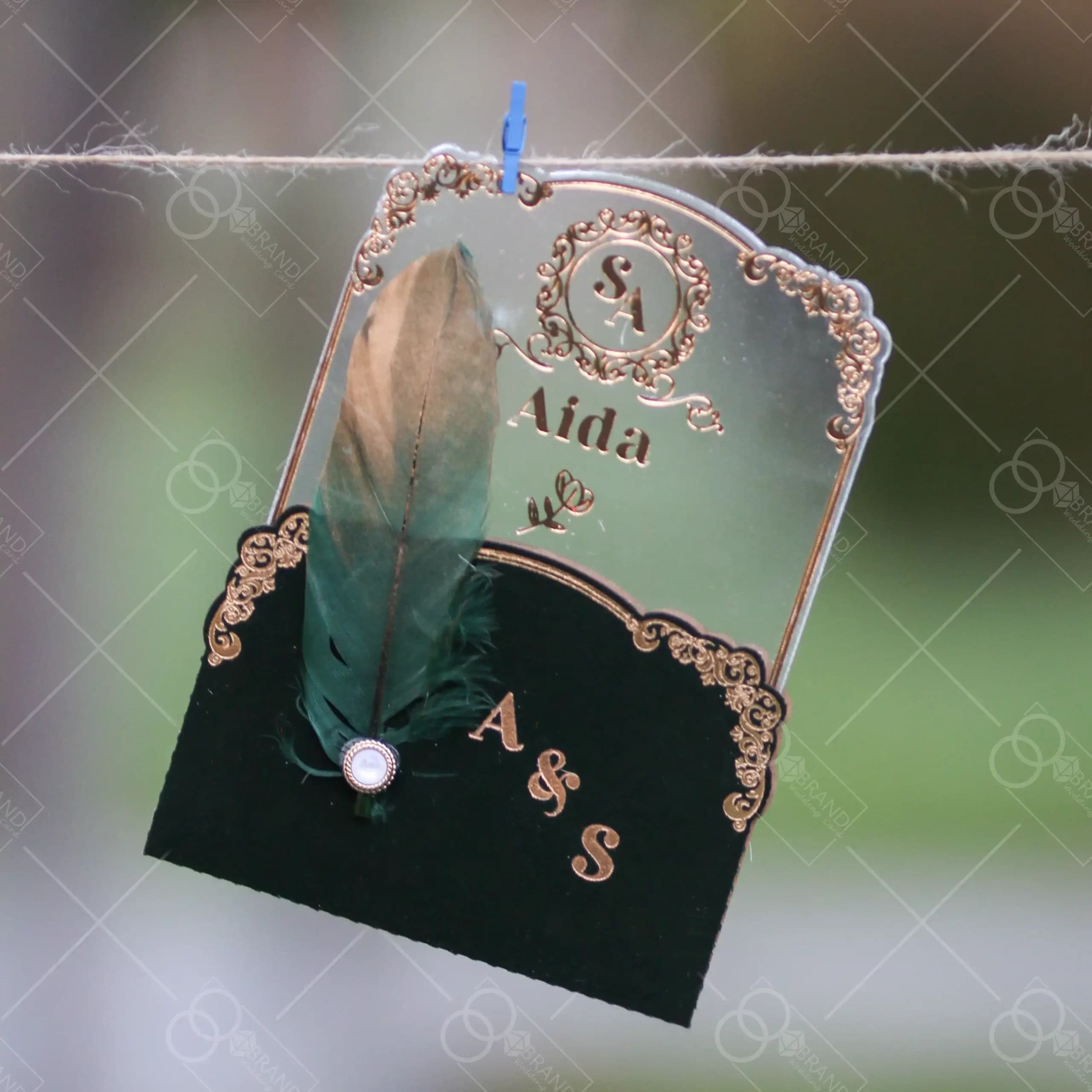 کارت عروسی جیر مخملی و پلکسی مدل Aida — تصویر ۳
