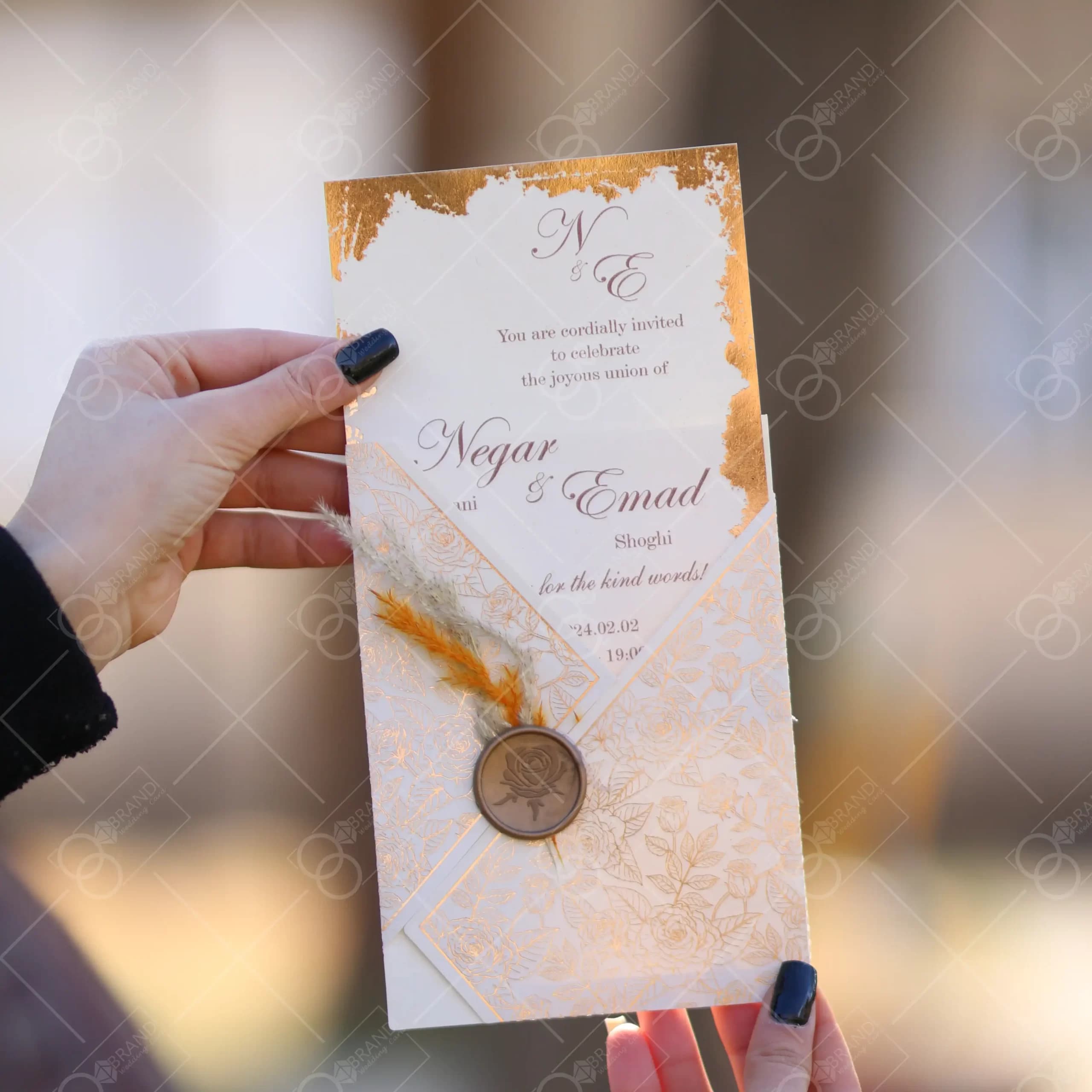 کارت عروسی قیمت مناسب طلا کوب Asal — تصویر ۲
