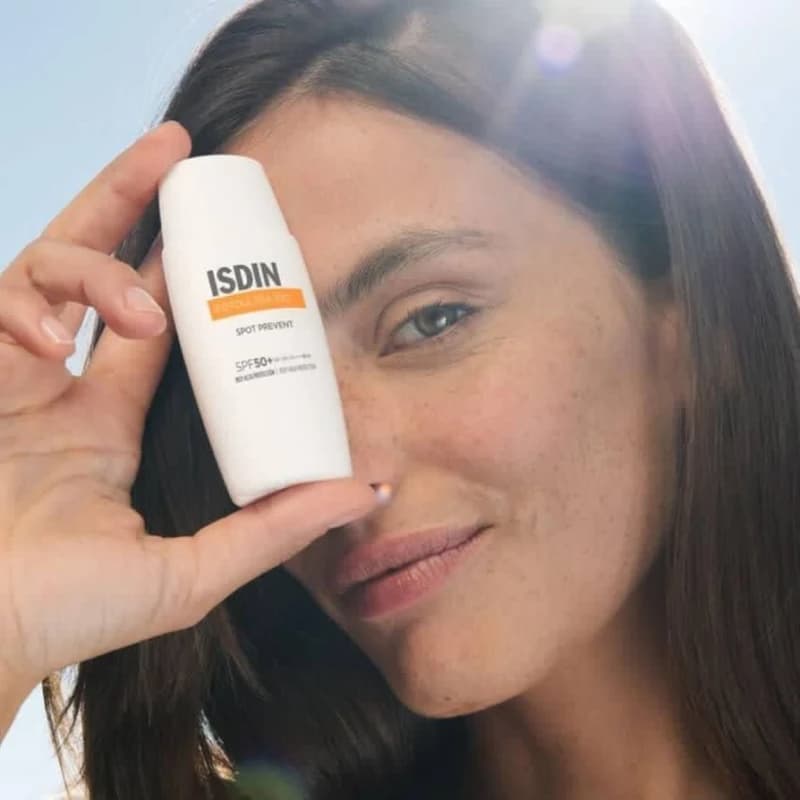 ضدآفتاب اسپات پریونت ایزدین SPF50 سری جدید — تصویر ۲