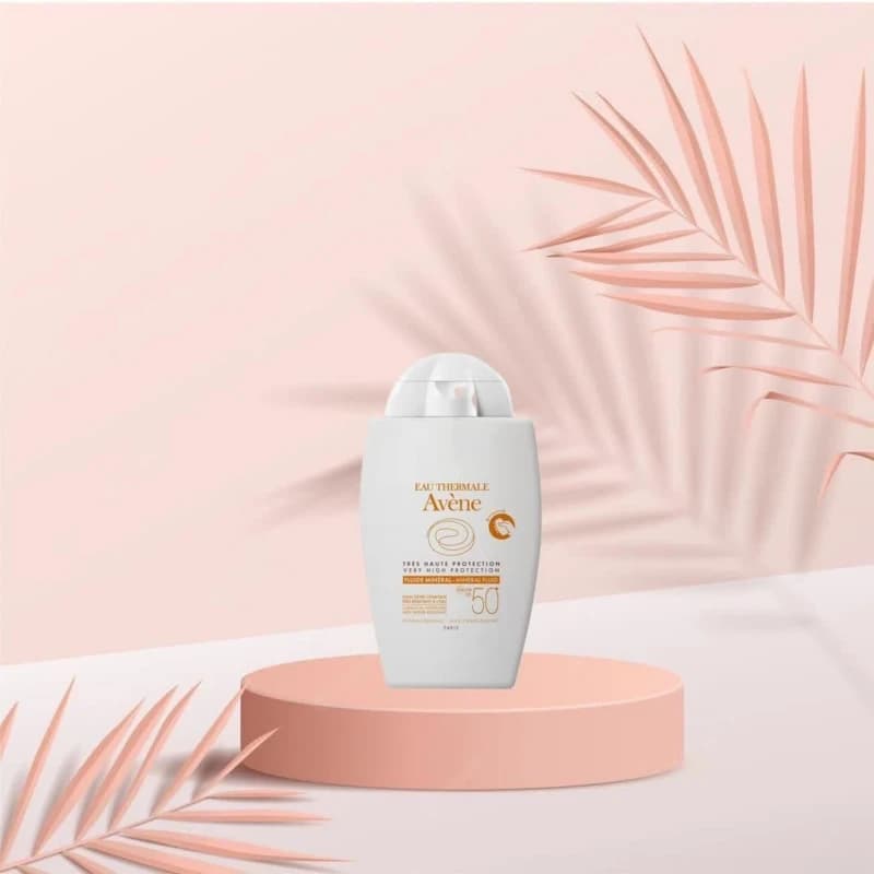 کرم ضدآفتاب فلوئیدی مینرال بی رنگ اون SPF50 — تصویر ۲